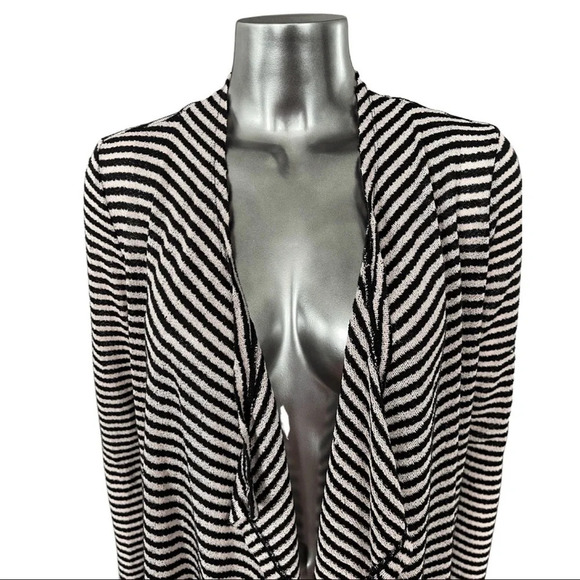 🛍️3/$40 Only  Waterfall Cardigan Stripe Knit Cardigan Size Small - Picture 4 of 5